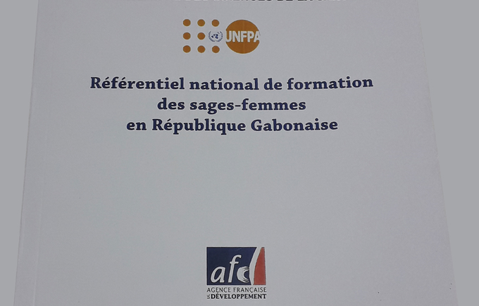 Reférentiel national de fomation des sages-femmes en république Gabonaise
