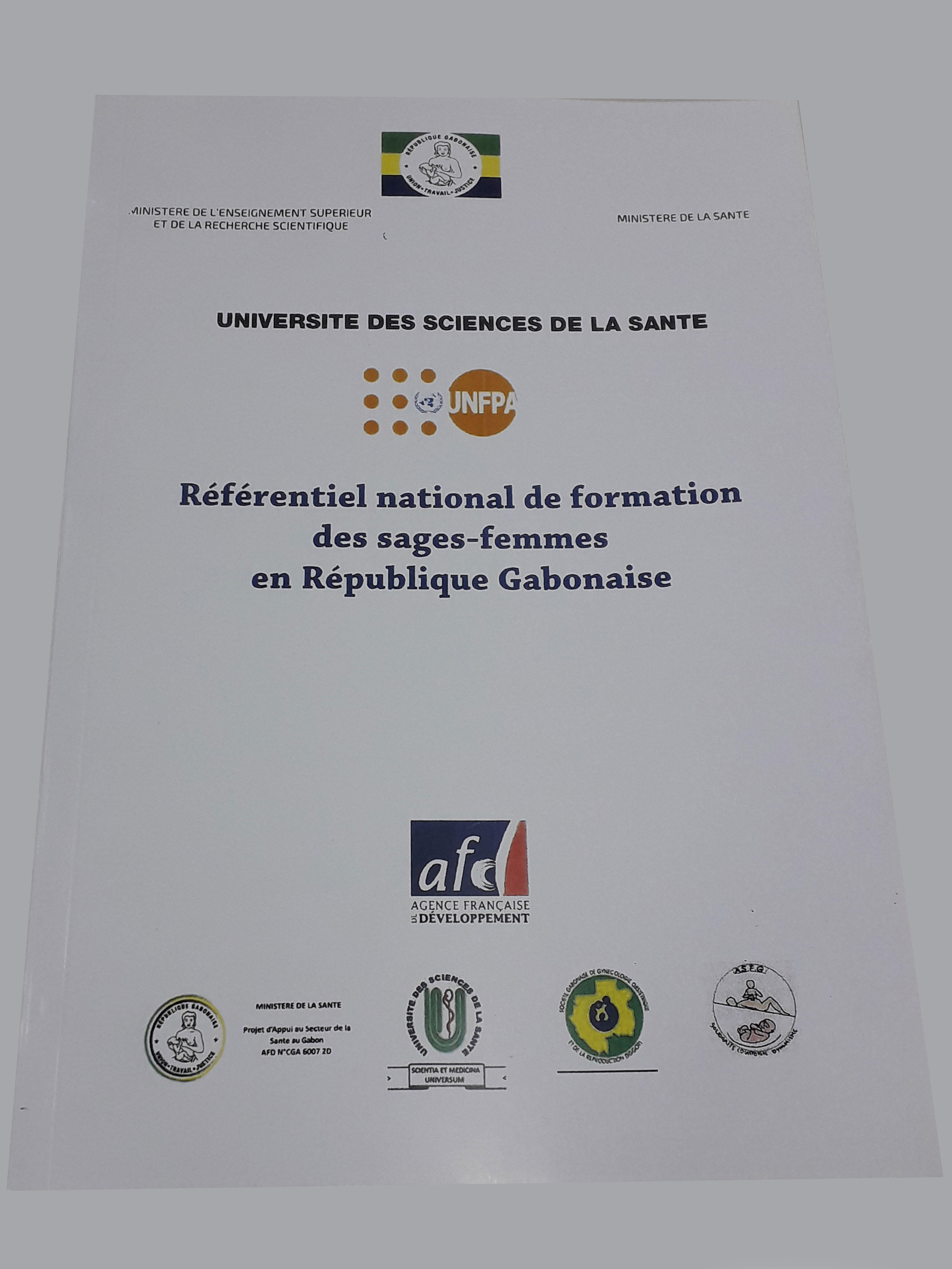 Reférentiel national de fomation des sages-femmes en république Gabonaise